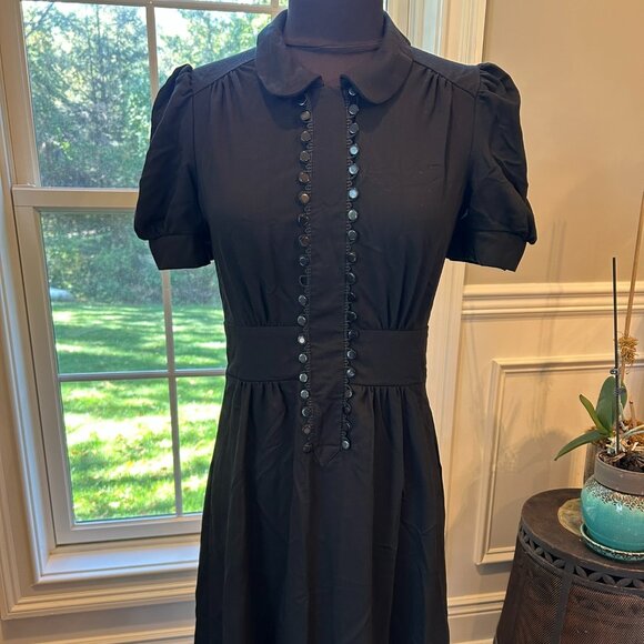 French Connection Black Short Sleeve Dress ~ Women's Size 2 - Picture 1 of 6